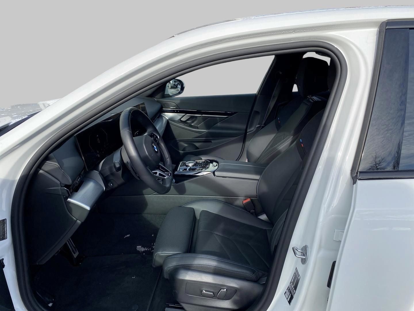 BMW 520 D M Sport Pro el. Sitze H/K Klimasitze LED I foto 9