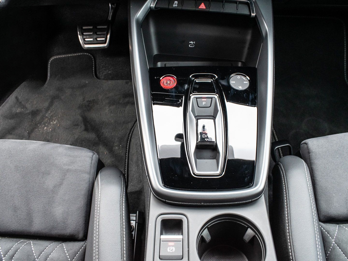Audi S3 Sportback TFSI S tronic Navi Plus Kamera LED foto 16