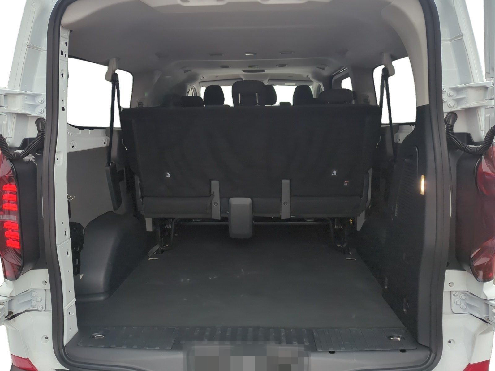 Volkswagen T7 Kombi 2.0 TDI LR GJR*ACC*LED*PDC*VIRT foto 6