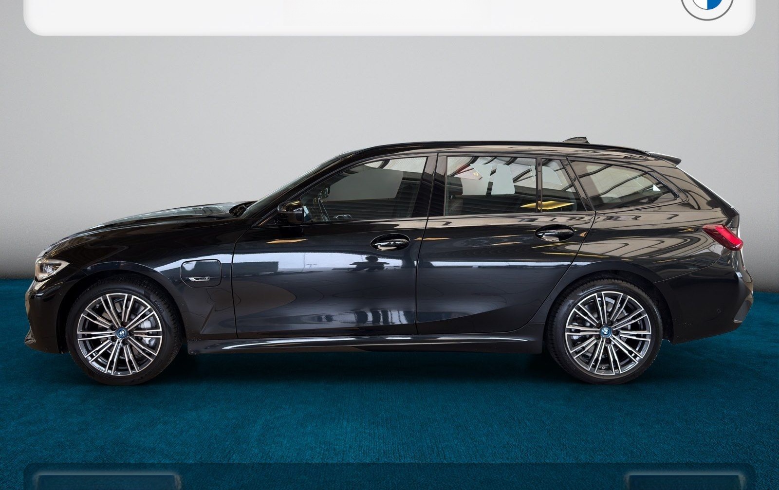 BMW 330e Touring Head-Up+AHK+Navi+Laser+ACC+SHZ+HiFi foto 2
