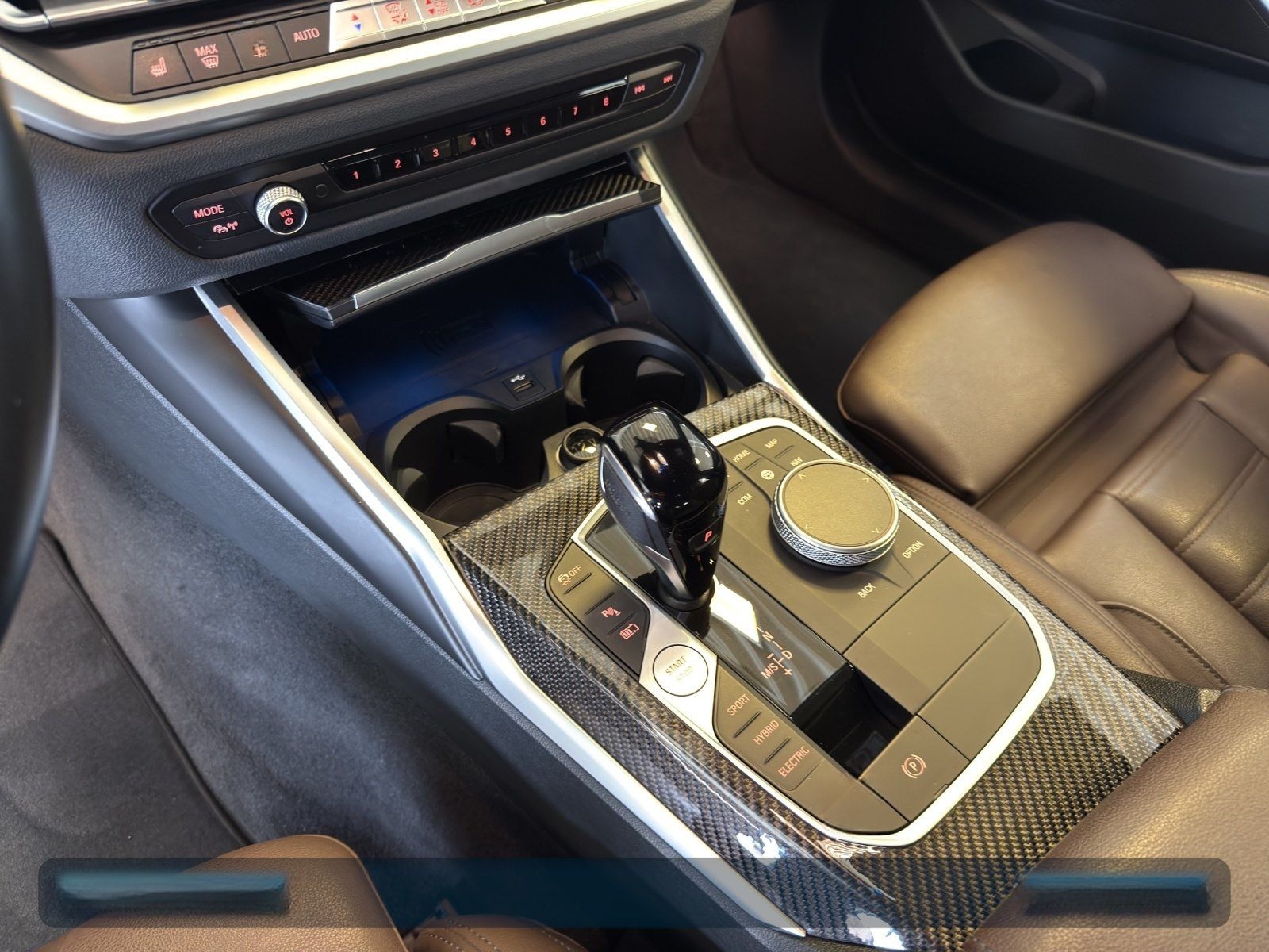 BMW 330e Touring Head-Up+AHK+Navi+Laser+ACC+SHZ+HiFi foto 15