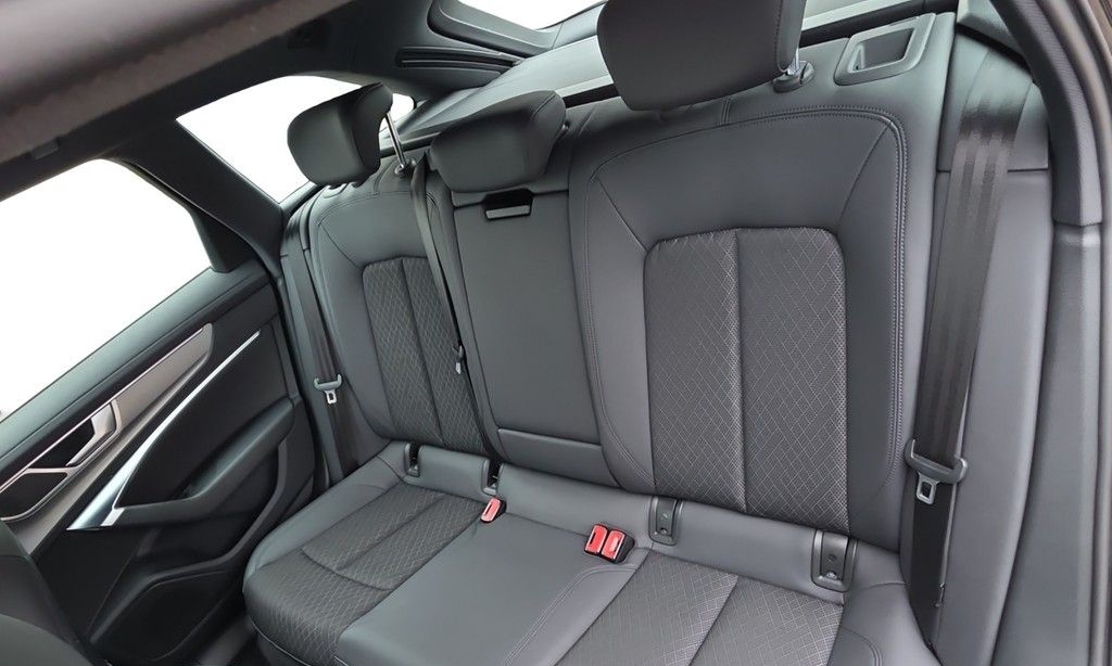 Audi A6 Avant 40 TDI S tronic Design PANO*VIRTUAL*NAV foto 17