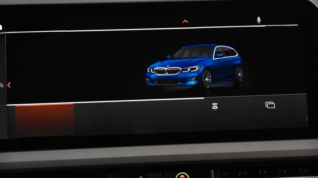 BMW 318i Touring*1.Hand*Navi*Standheizung*Park ass.* foto 18