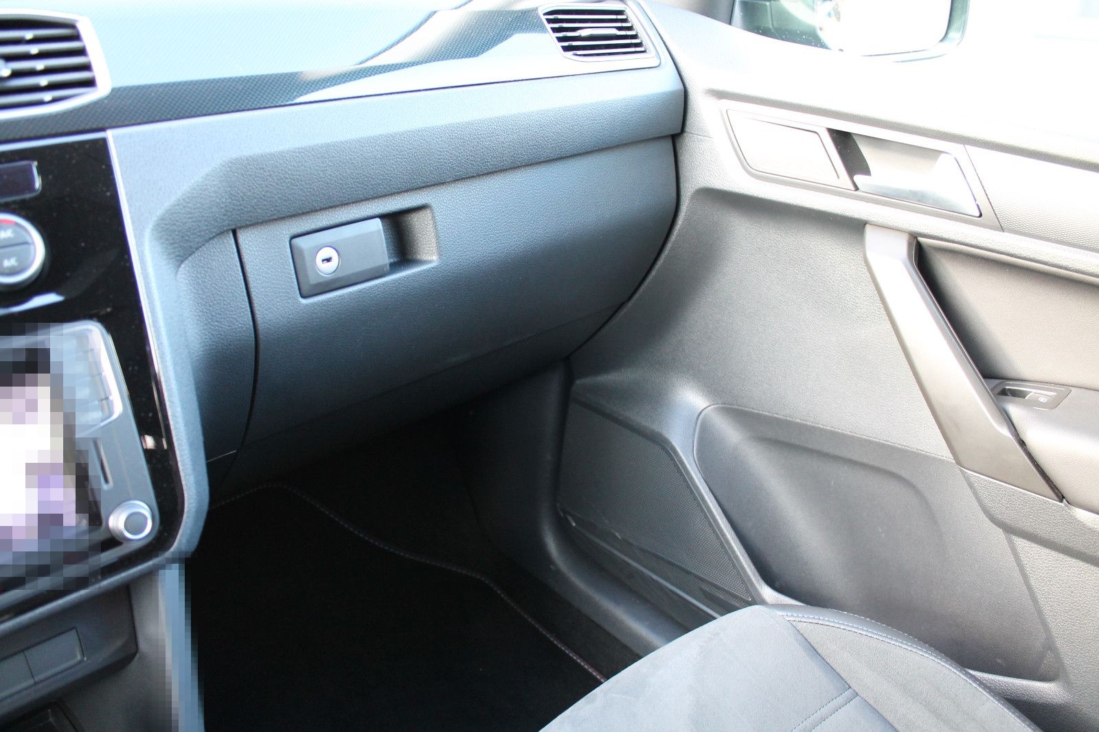 Volkswagen Caddy PKW Highline NAV DAB AHK LED foto 13