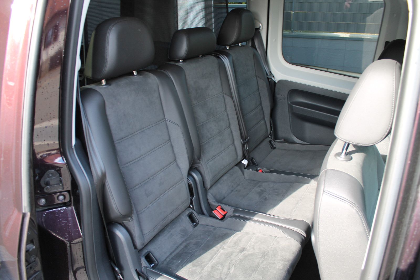 Volkswagen Caddy PKW Highline NAV DAB AHK LED foto 18