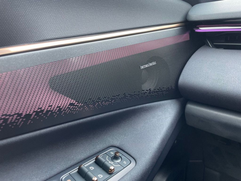 Lynk&Co 08 PHEV More *UPE am Tag der EZ: 59.995Euro* foto 8