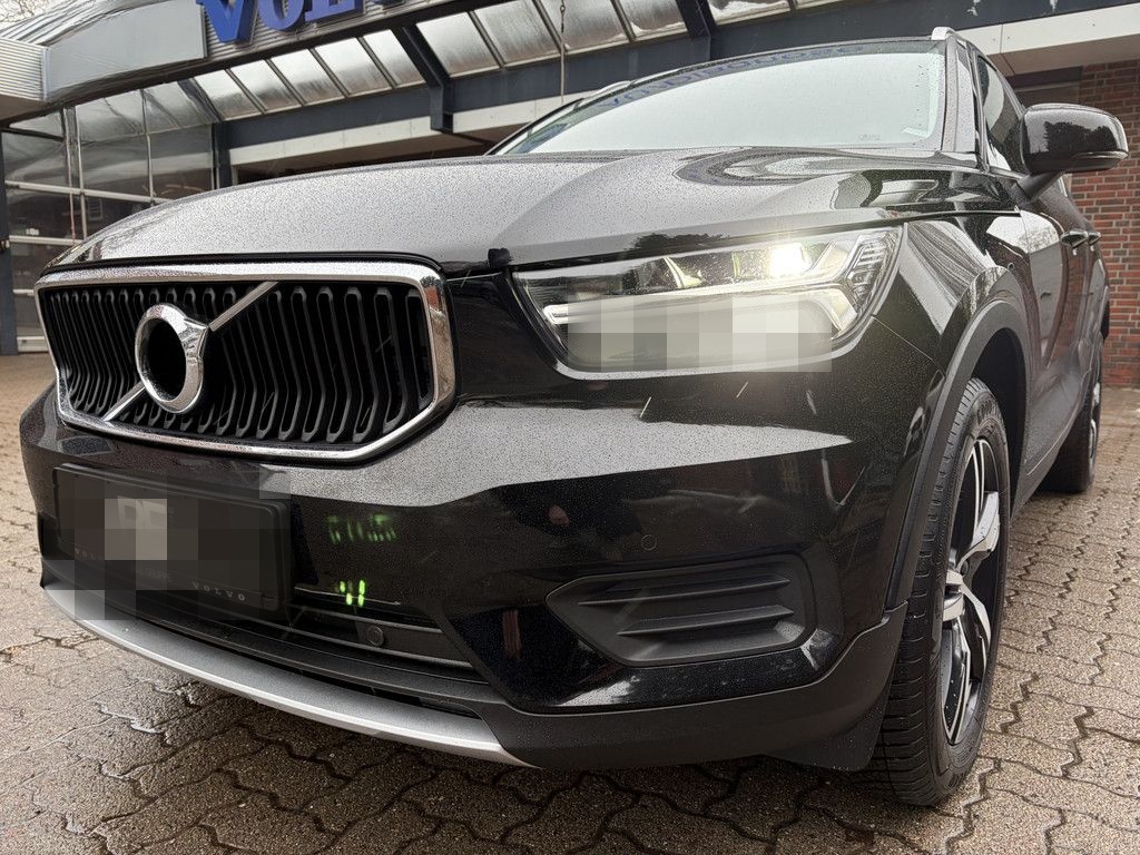 Volvo XC40 T4 Momentum Pro HARMAN/KARDON | KAMERA | NA foto 2