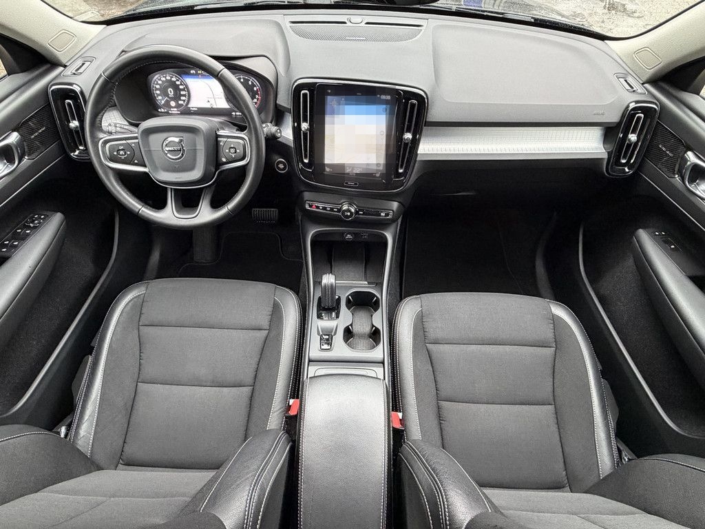 Volvo XC40 T4 Momentum Pro HARMAN/KARDON | KAMERA | NA foto 25