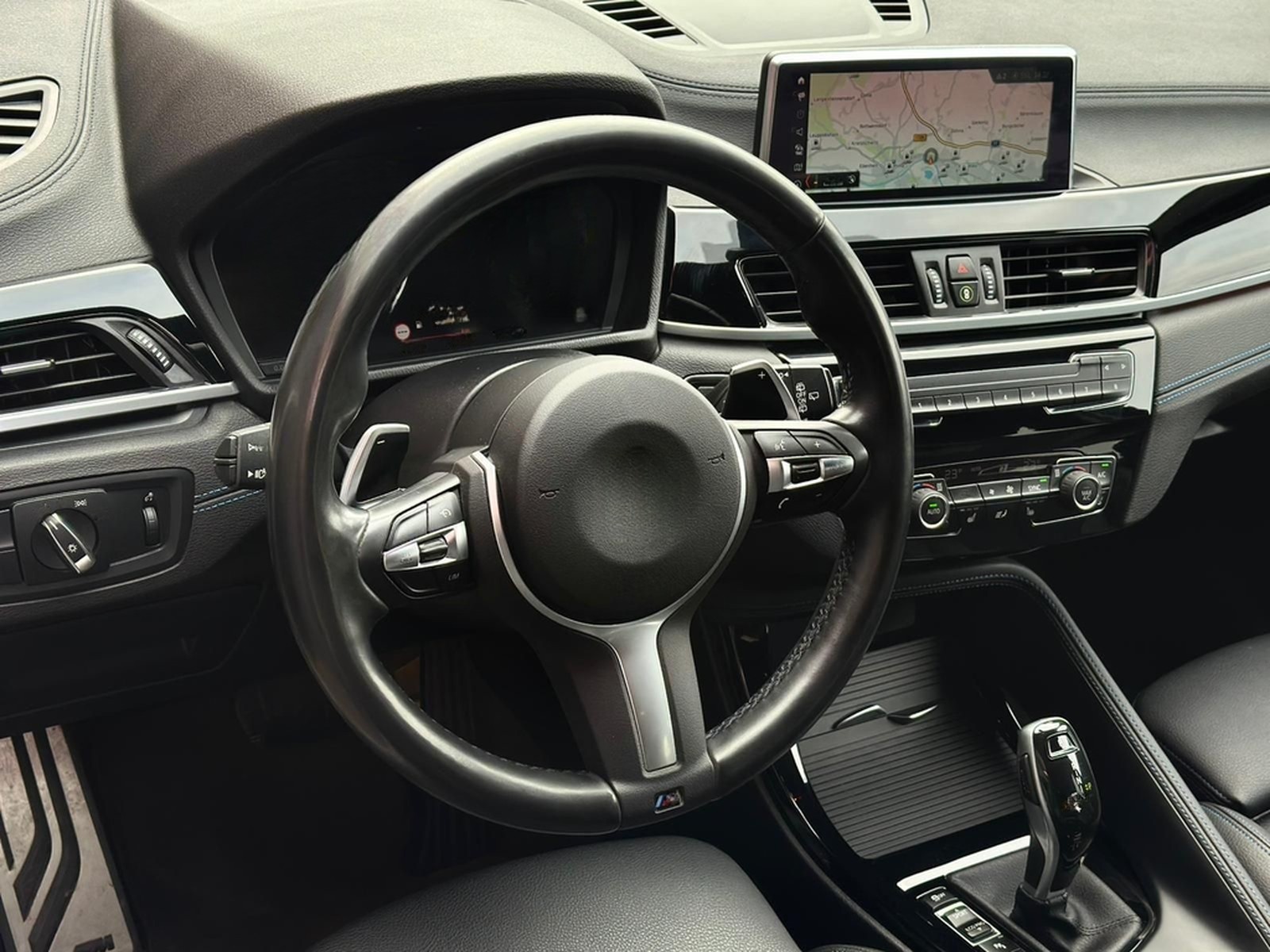 BMW X1 xDrive25i M SPORT* LED#SHZ#TEMP#NAV#PDC#KLIMA foto 22