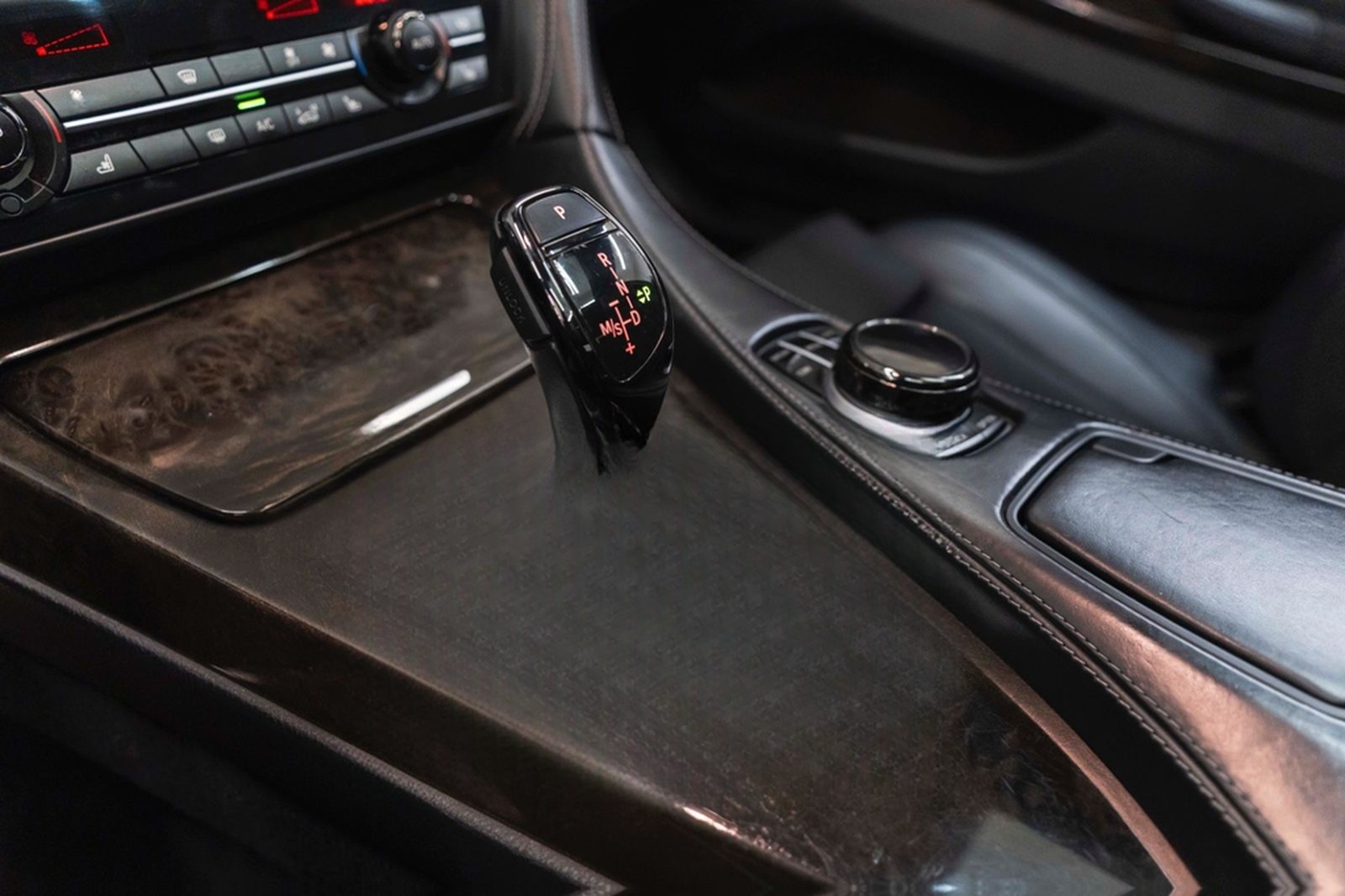 BMW 640i GC M-SPORT HUD KAM CARPLAY H&K TEMPO TOTW foto 13