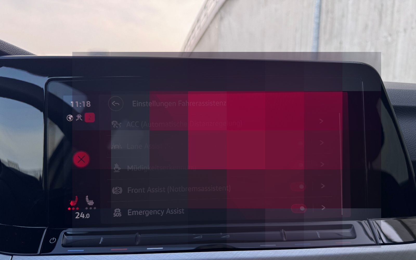 Volkswagen Golf VIII Lim. 2.0 TDI LED Cam ACC Pano SHZ DAB+ foto 12