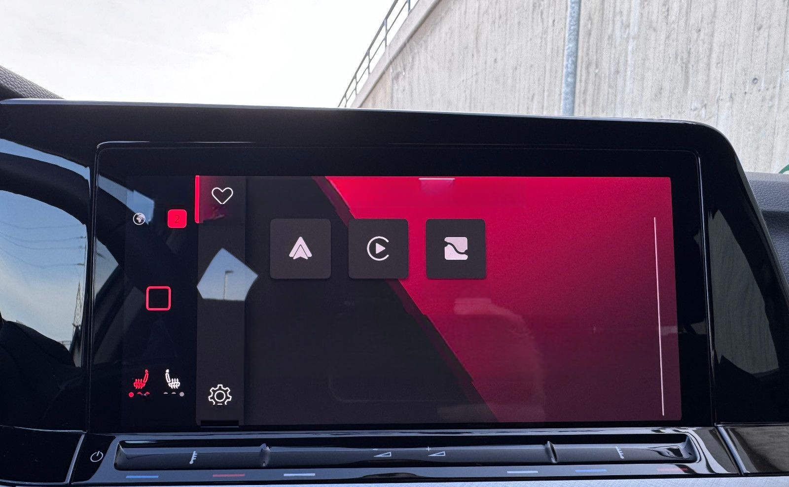 Volkswagen Golf VIII Lim. 2.0 TDI LED Cam ACC Pano SHZ DAB+ foto 14