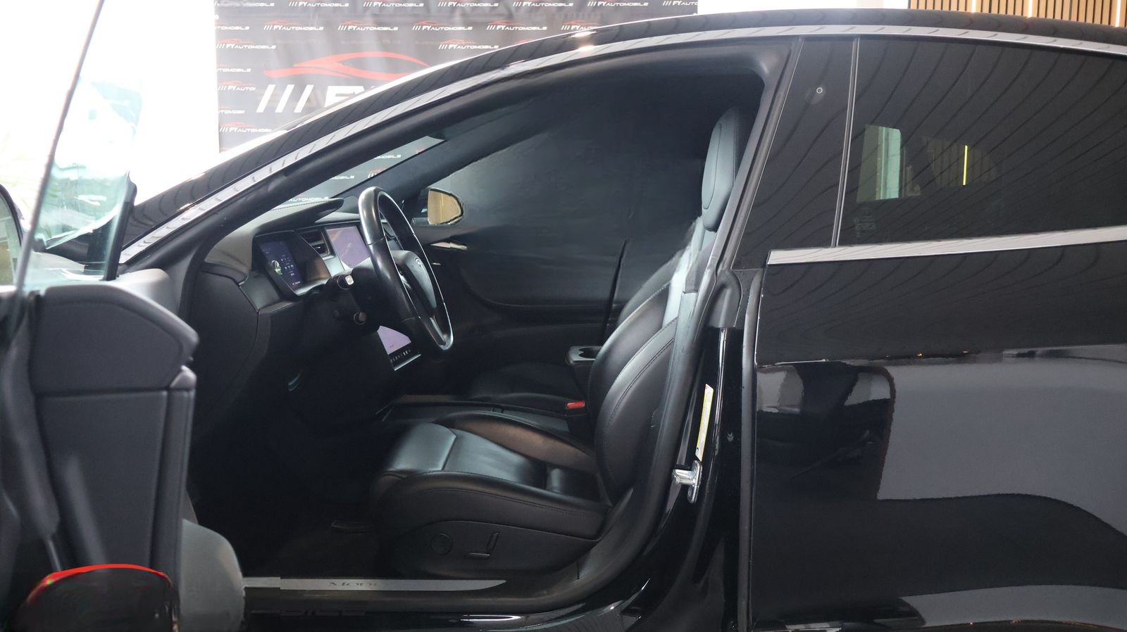 Tesla Model S Model S 75D LimousinePerformance foto 11