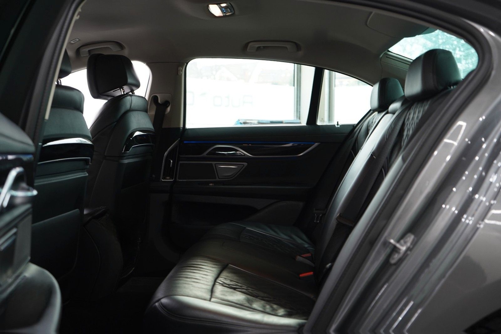 BMW 750 i *Massage*Head-Up*Deutsch. Fzg.*360°Kamera* foto 12