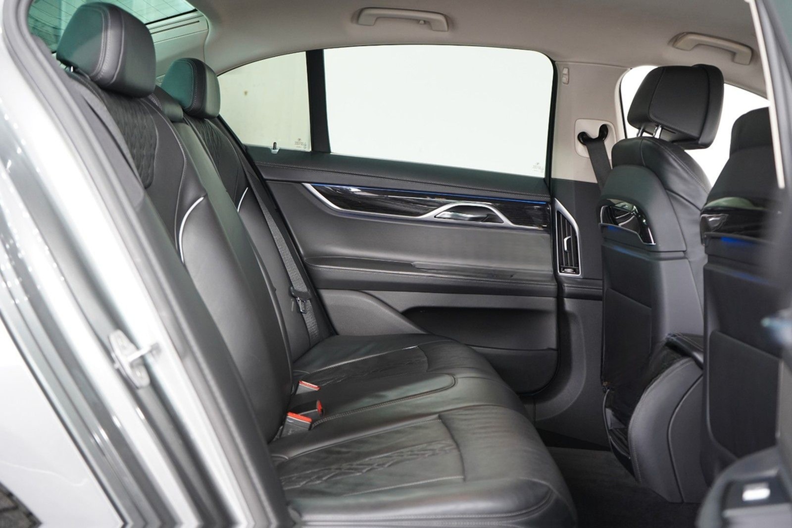 BMW 750 i *Massage*Head-Up*Deutsch. Fzg.*360°Kamera* foto 15