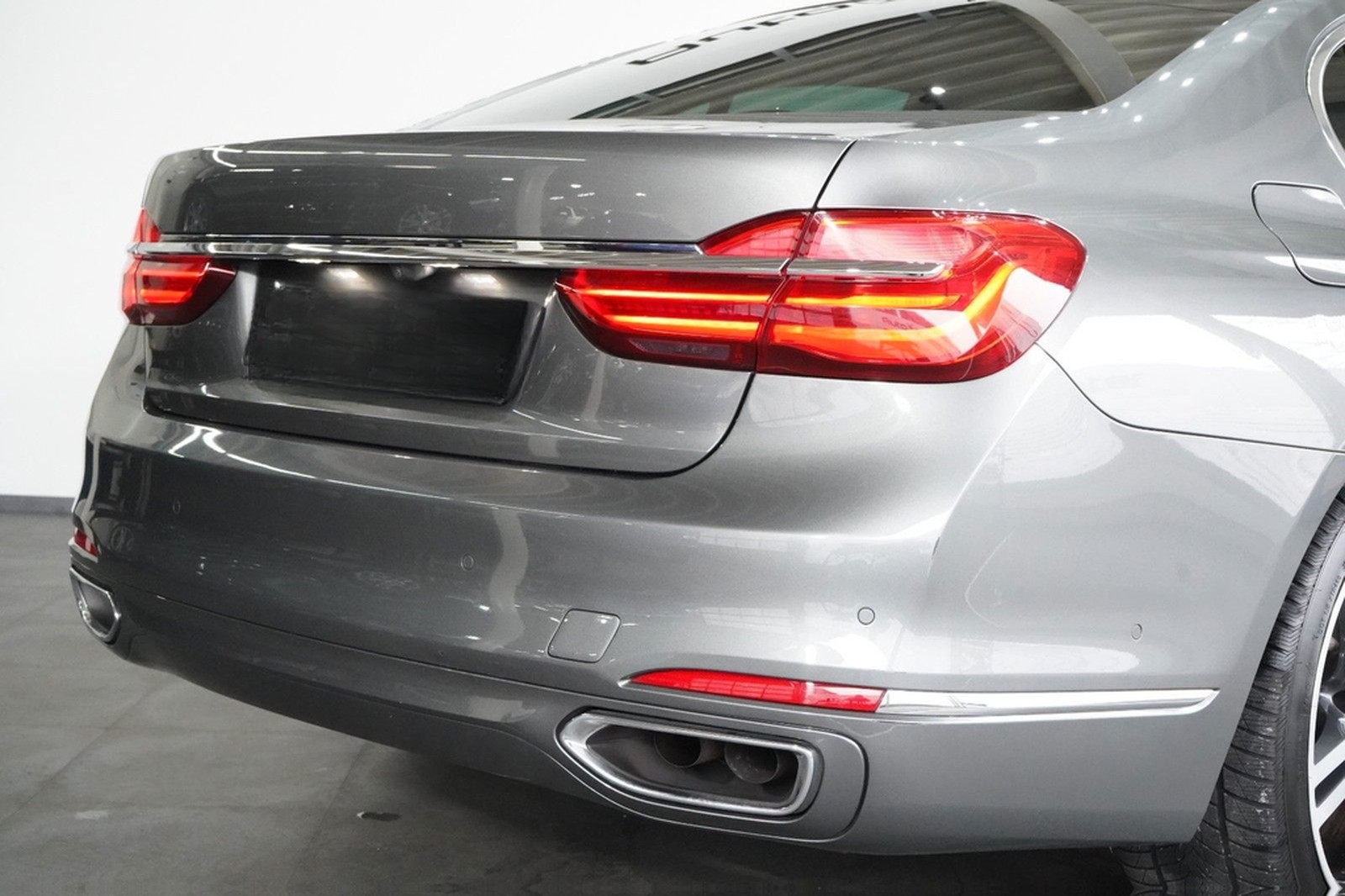 BMW 750 i *Massage*Head-Up*Deutsch. Fzg.*360°Kamera* foto 5
