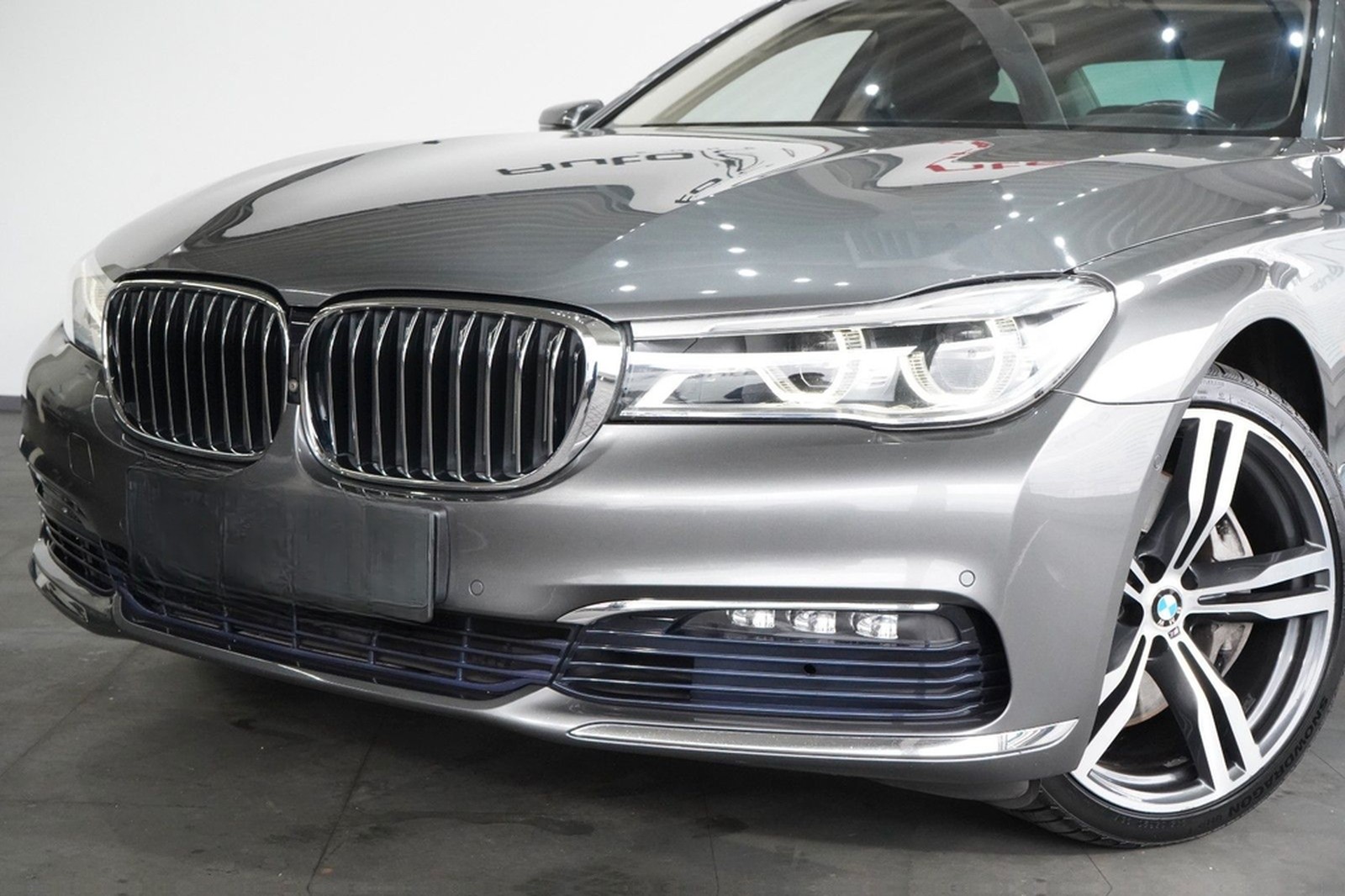 BMW 750 i *Massage*Head-Up*Deutsch. Fzg.*360°Kamera* foto 6