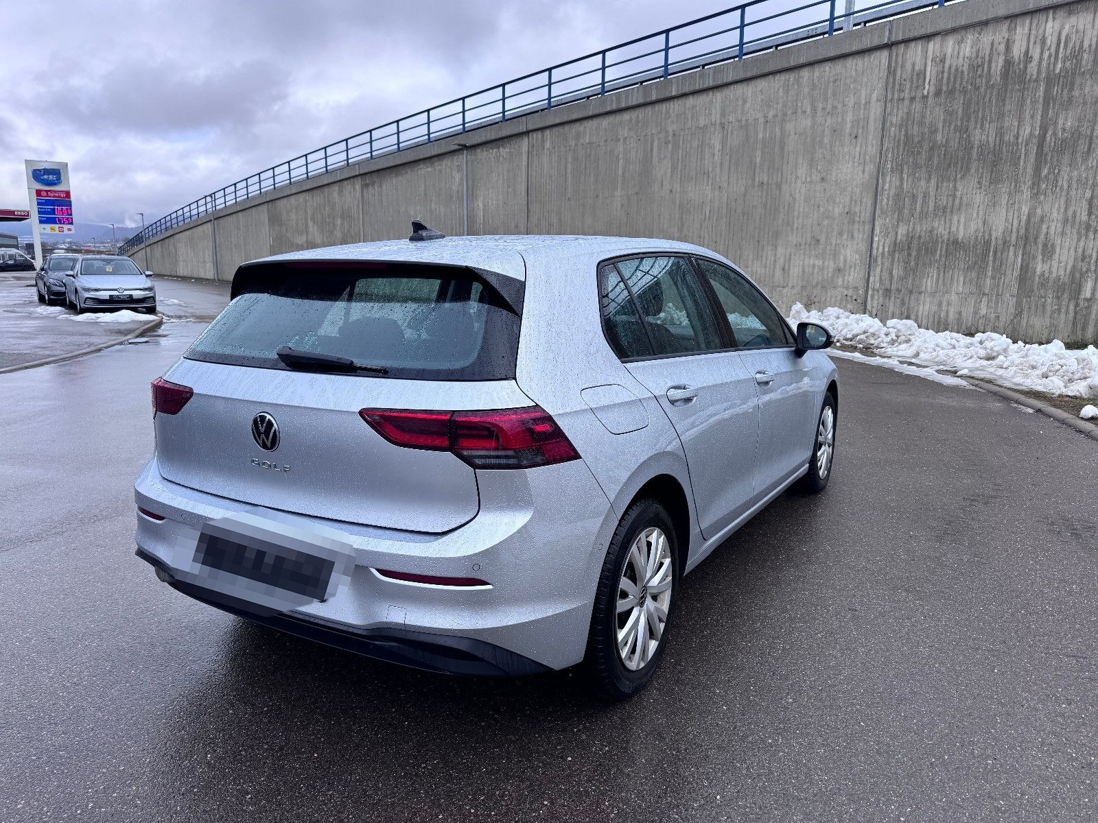Volkswagen Golf VIII Lim. 2.0 TDI LED ACC+ CAM SHZ DAB+ App foto 4