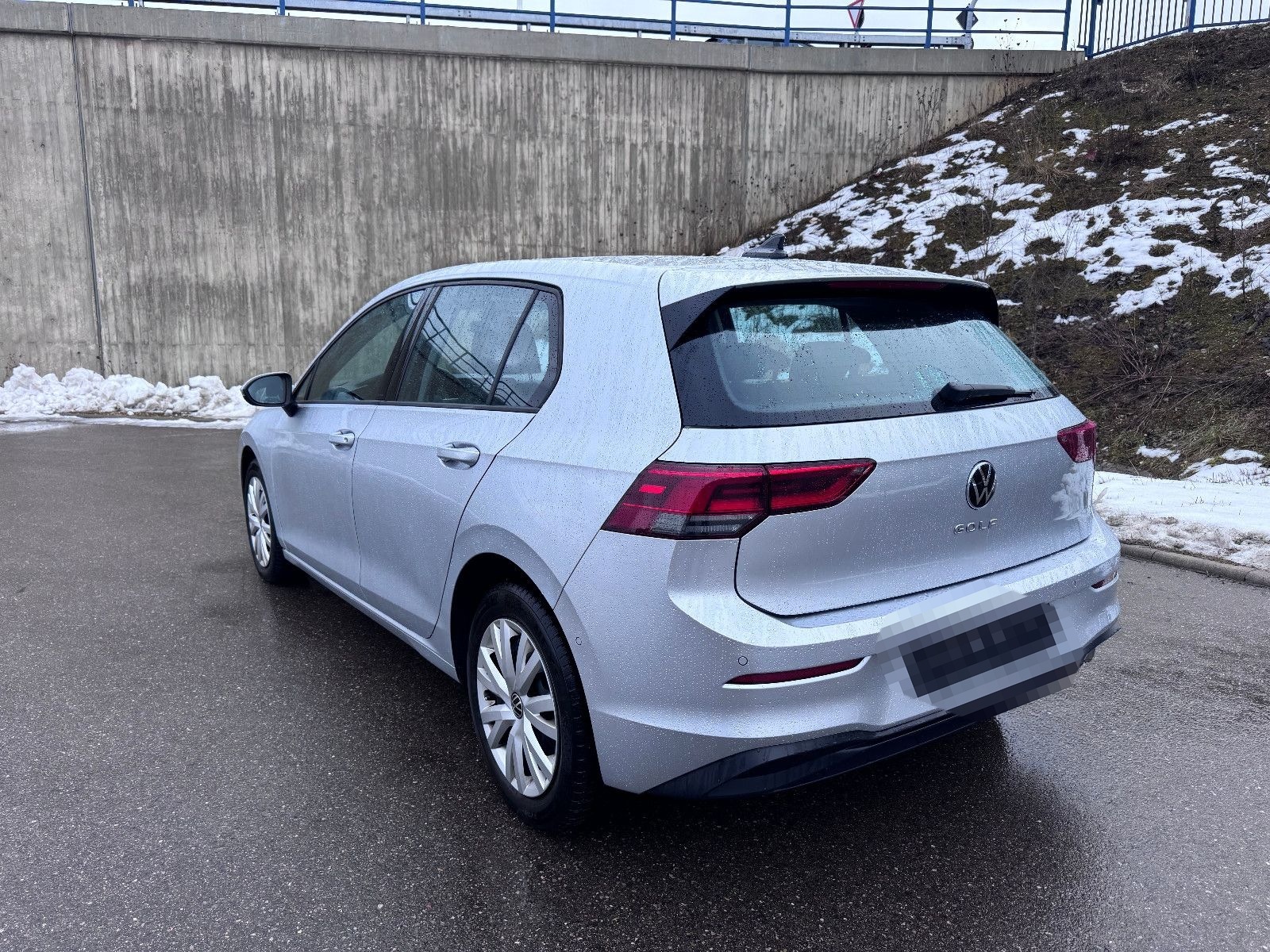 Volkswagen Golf VIII Lim. 2.0 TDI LED ACC+ CAM SHZ DAB+ App foto 5