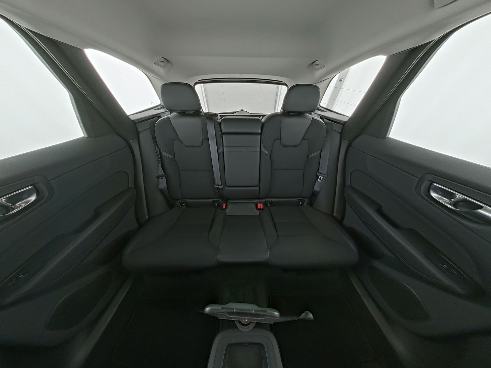 Volvo XC60 Momentum Pro AHK|Parkassist|Tempo|Navi|LED foto 18