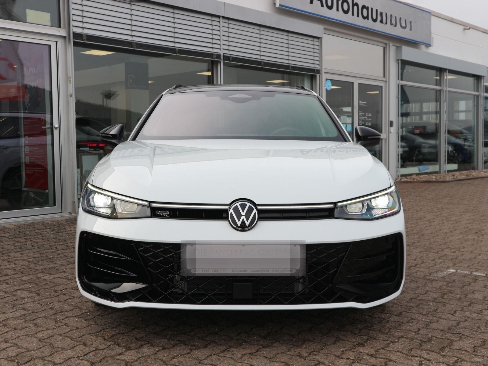 Volkswagen Passat R-Line 2,0 TDI SCR 4MOTION (193 PS) DSG * foto 3