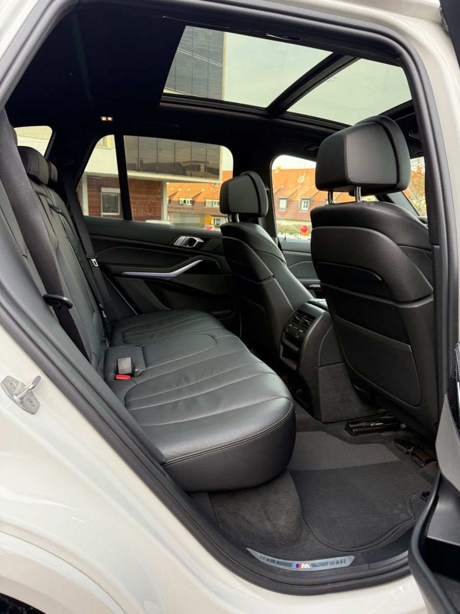 BMW X5 M50 Pano Luftfederung Laser HUD foto 21