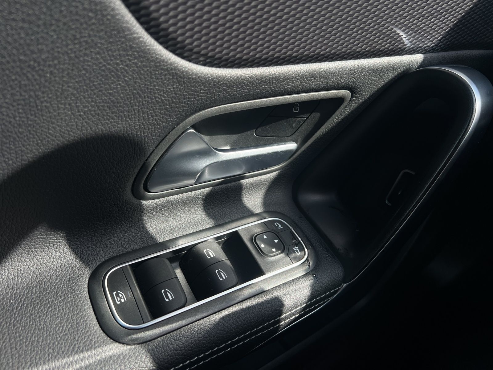 Mercedes-Benz A 250 e PROGRESSIVE LED TEILLEDER LM17 KAMERA foto 8