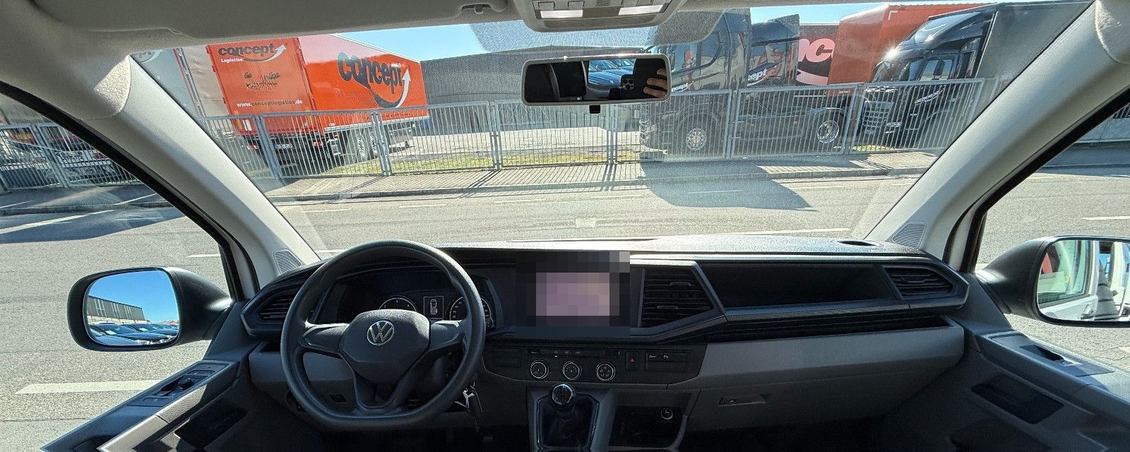 Volkswagen T6.1 Transporter Kombi lang FWD Navi FINANZIERUN foto 16