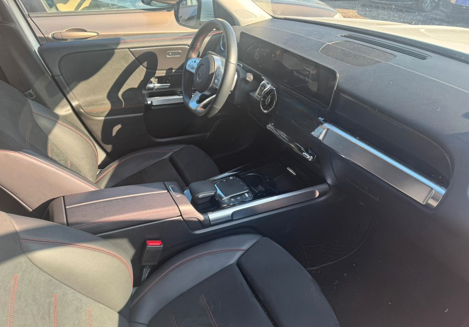 Mercedes-Benz GLB 200d Tempomat LED RFK Klimaautomatik foto 4