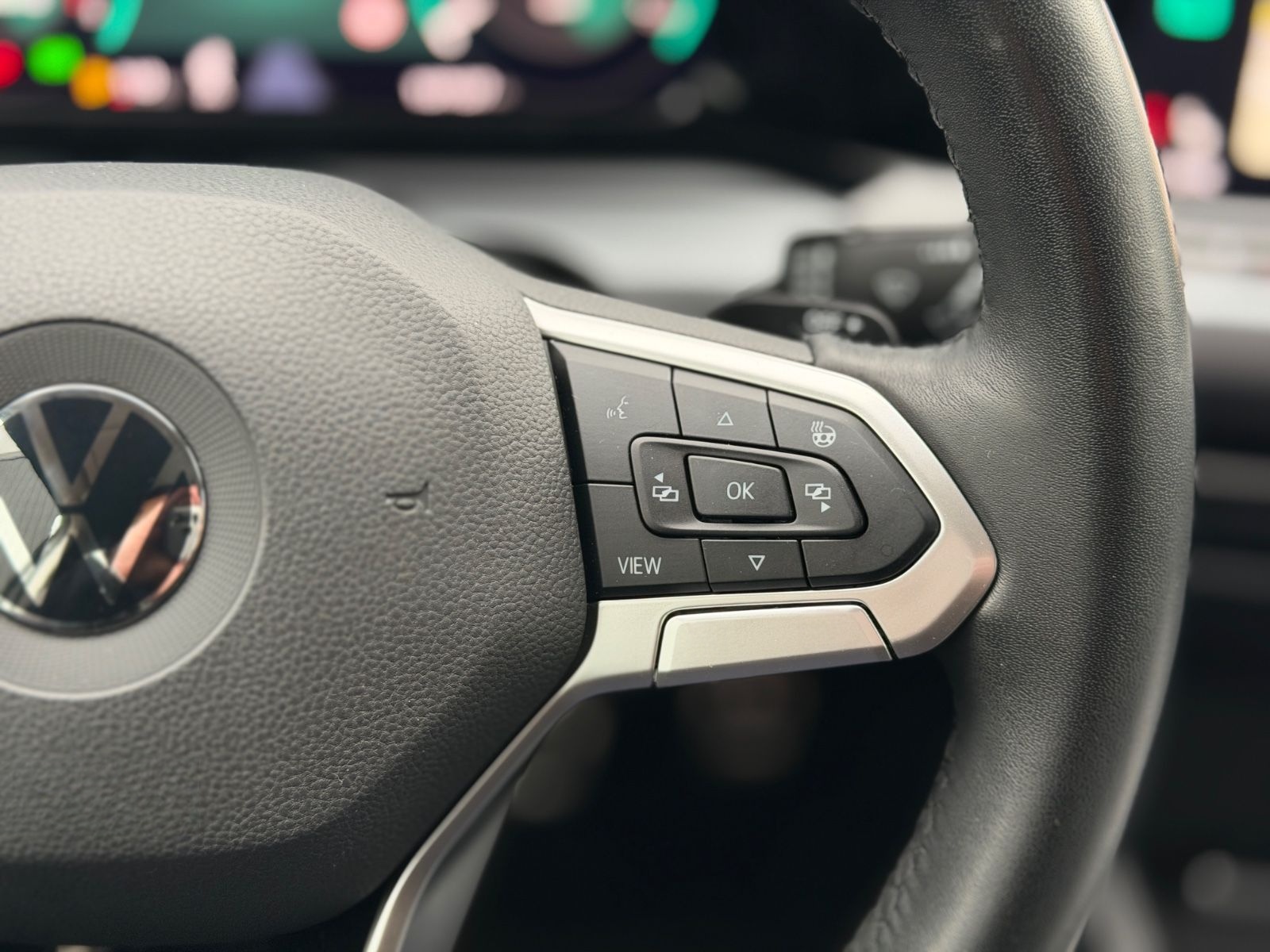 Volkswagen Golf VIII Variant DSG LED AHK DAB+ Ambili CarPla foto 17