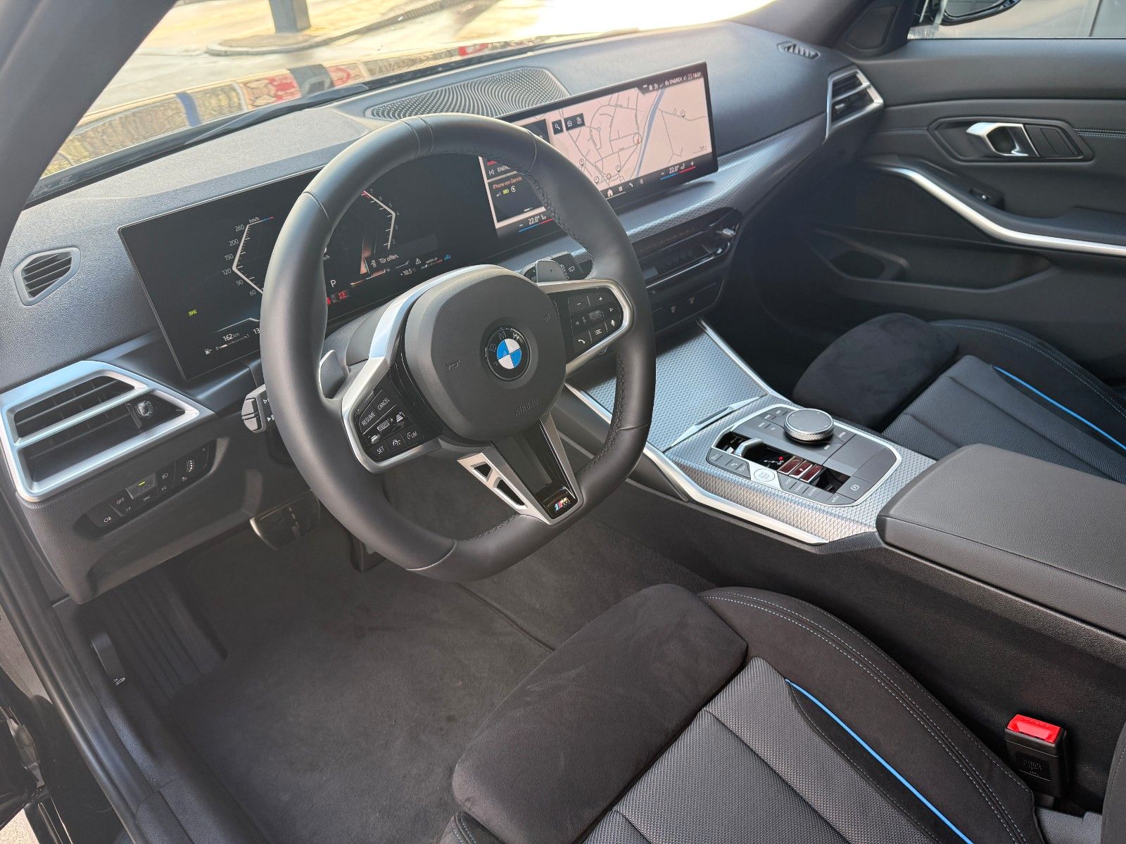 BMW 3 Touring 330 i xDrive M Sport Neuwertig 4822km foto 13