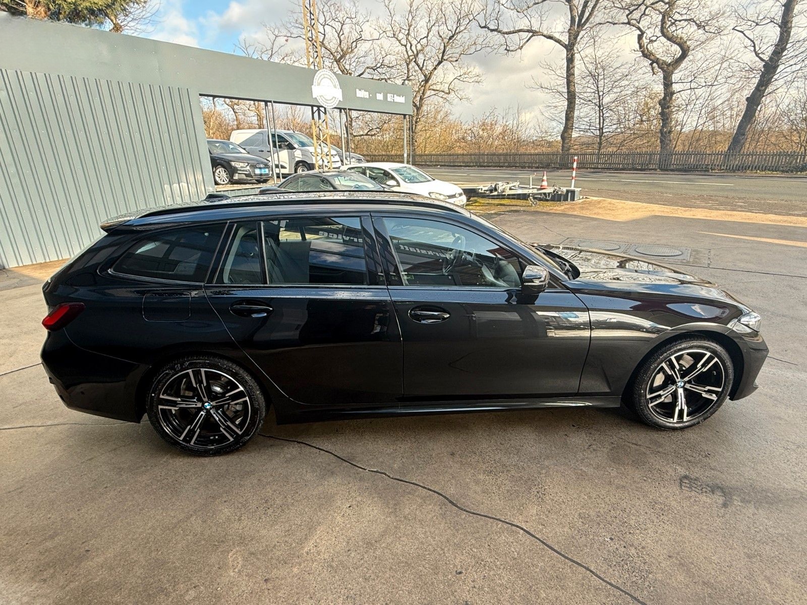 BMW 3 Touring 330 i xDrive M Sport Neuwertig 4822km foto 7