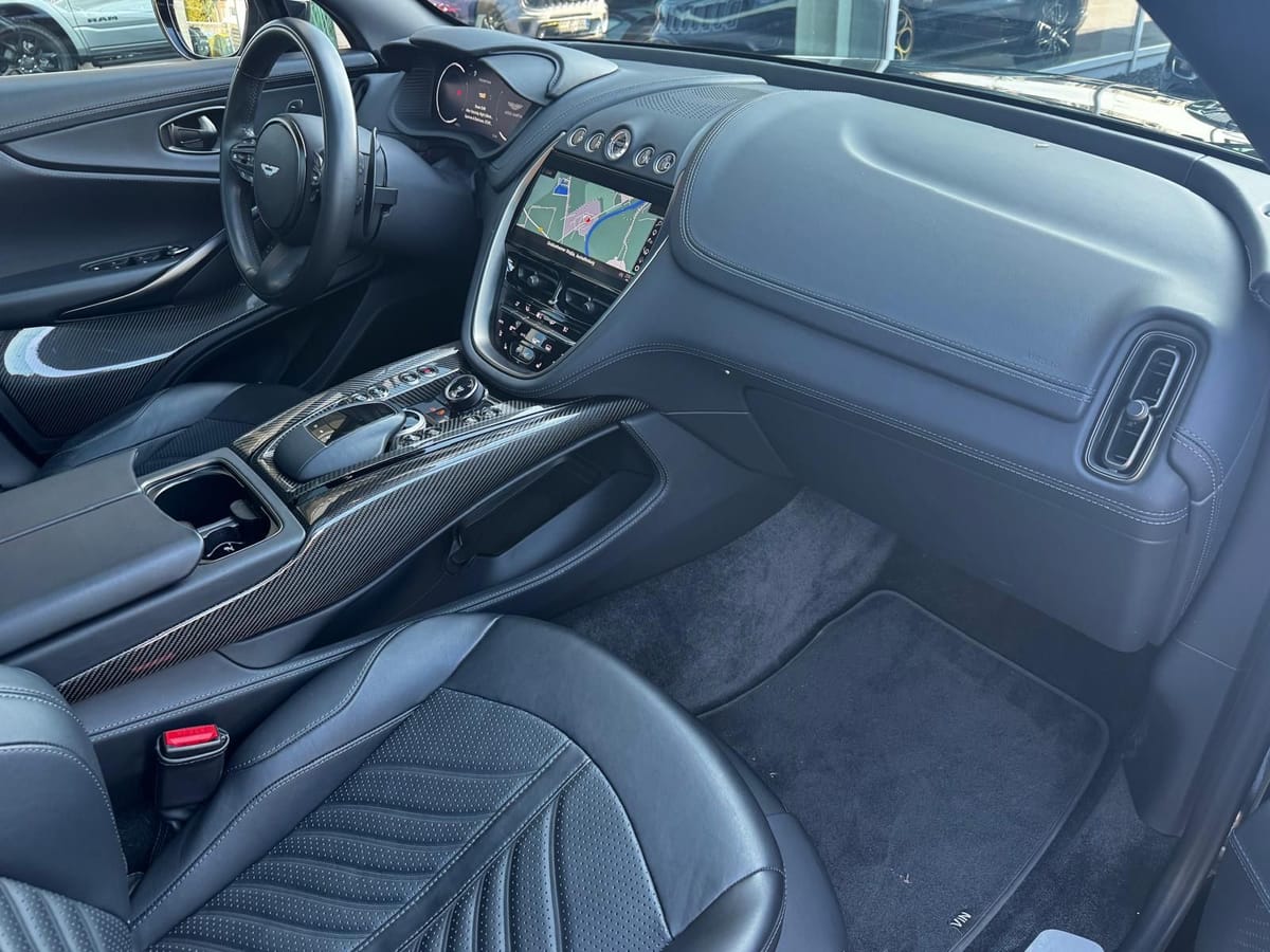 Aston Martin DBX 707-4.0V8-23Zoll-B&O-Carbon-Voll-XPEL foto 20