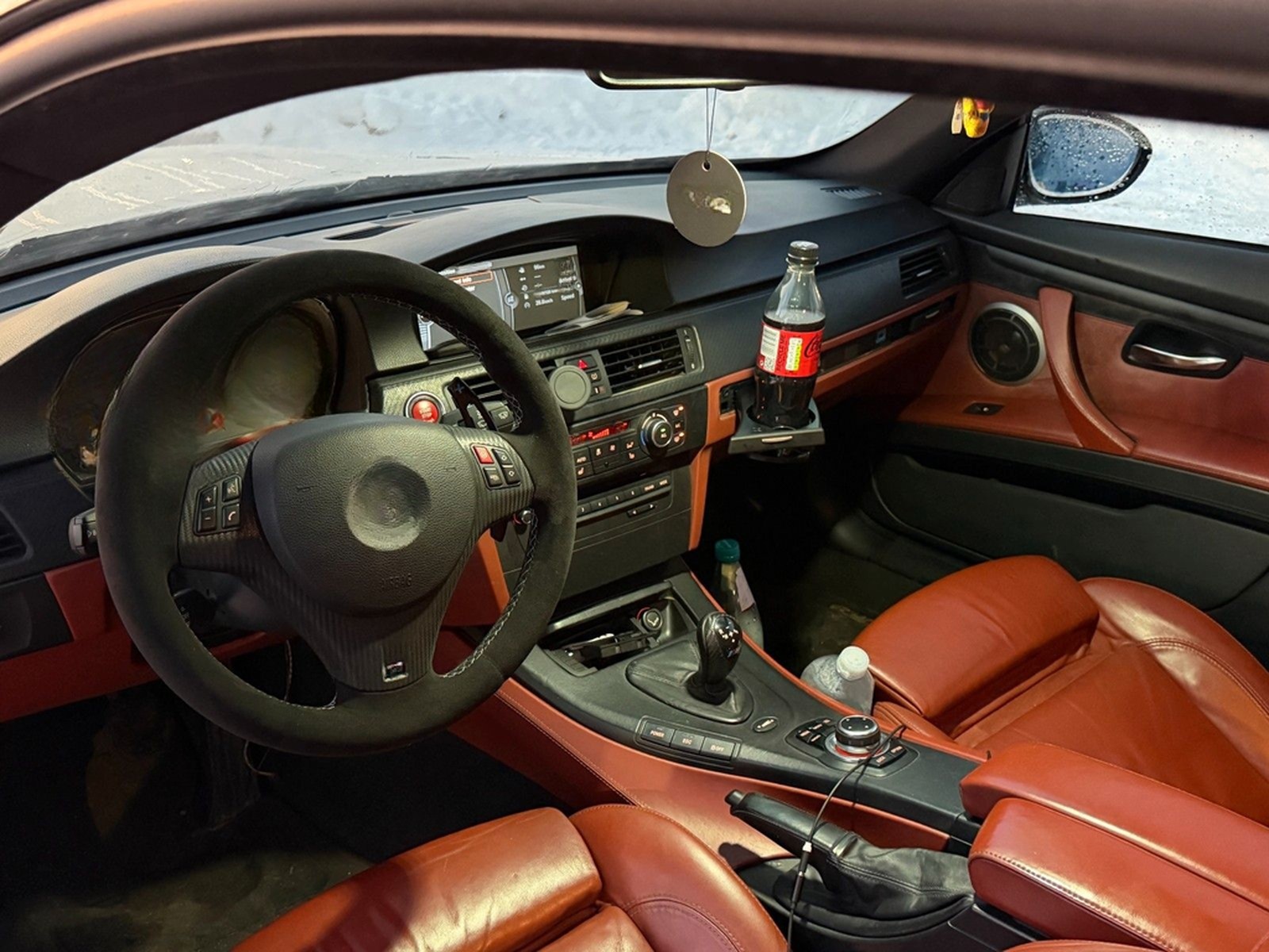 BMW E92 M3 COUPE foto 6