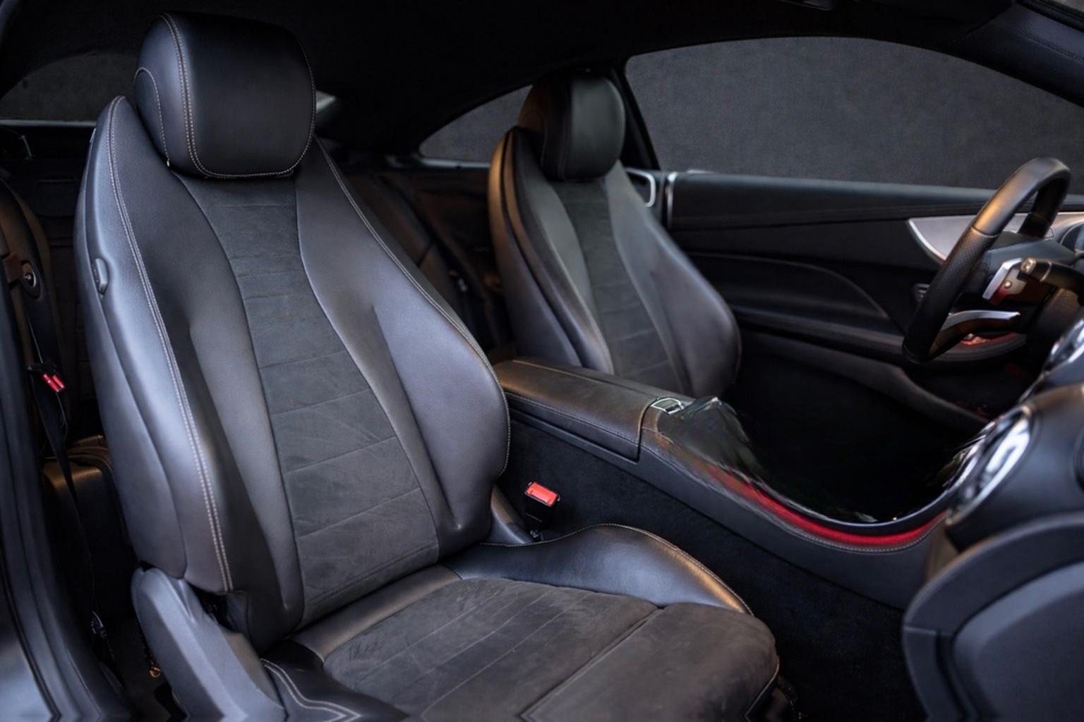 Mercedes-Benz E220 d Coupe AMG*Burmester*Widescreen*360K.*LED* foto 19