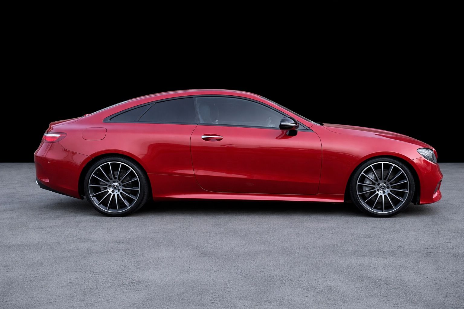 Mercedes-Benz E220 d Coupe AMG*Burmester*Widescreen*360K.*LED* foto 4