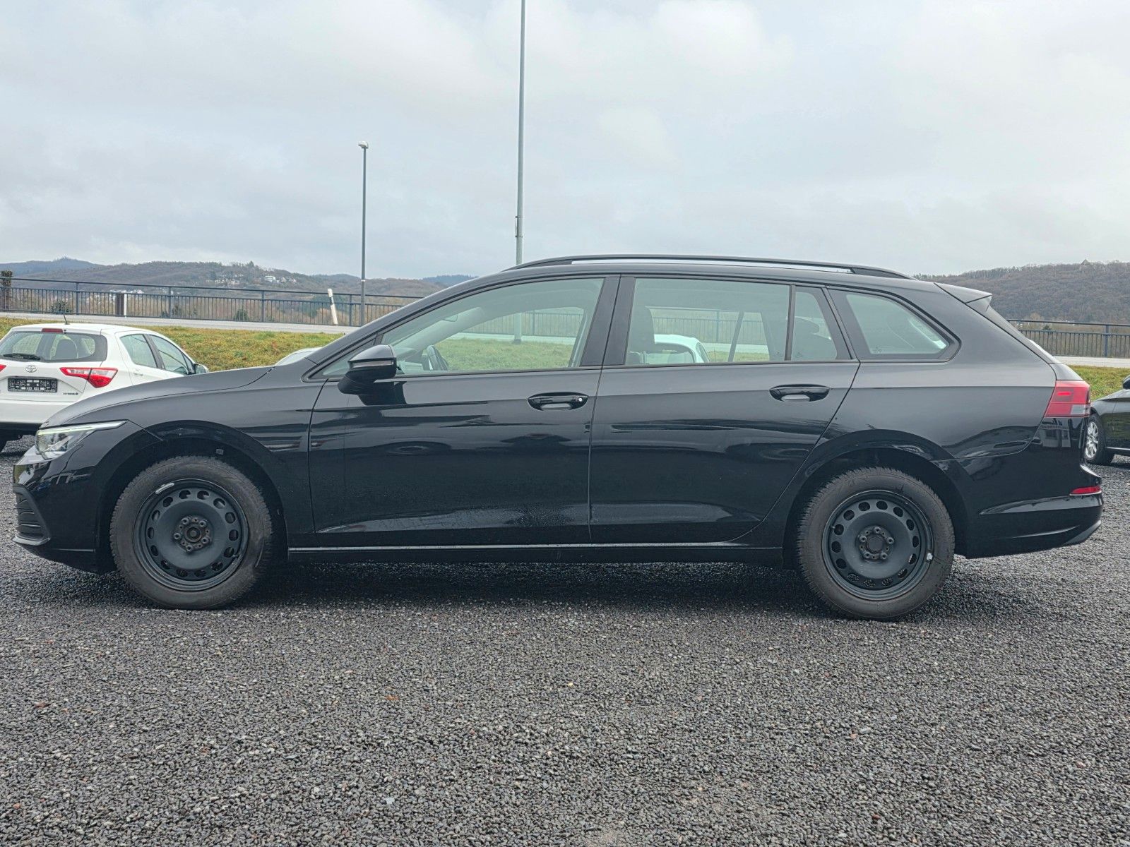 Volkswagen Golf VIII Variant Life foto 9