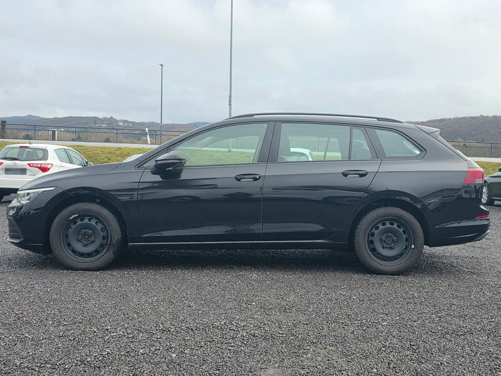 Volkswagen Golf VIII Variant Life foto 10