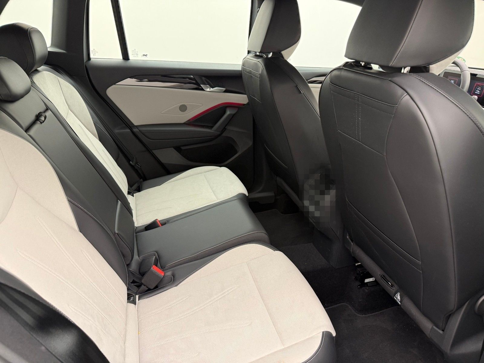 Volkswagen Tiguan 1.5 eHybrid DSG Elegance DarkAHK20PanoEA8 foto 12