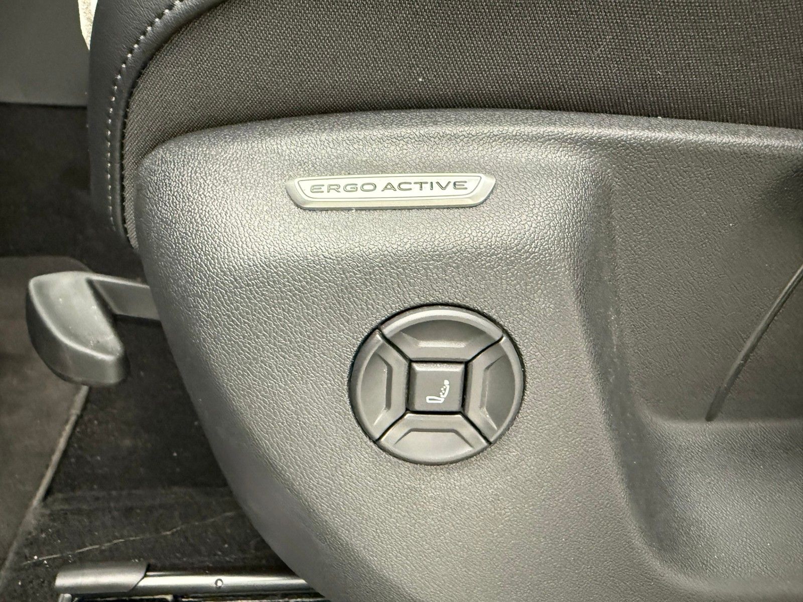 Volkswagen Tiguan 1.5 eHybrid DSG Elegance DarkAHK20PanoEA8 foto 4