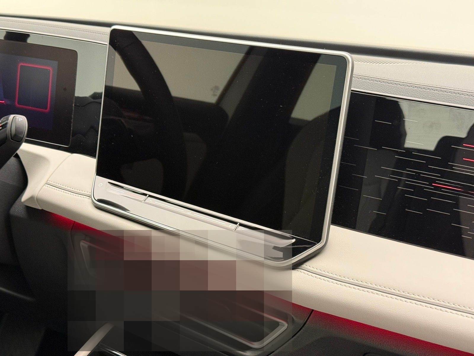 Volkswagen Tiguan 1.5 eHybrid DSG Elegance DarkAHK20PanoEA8 foto 7