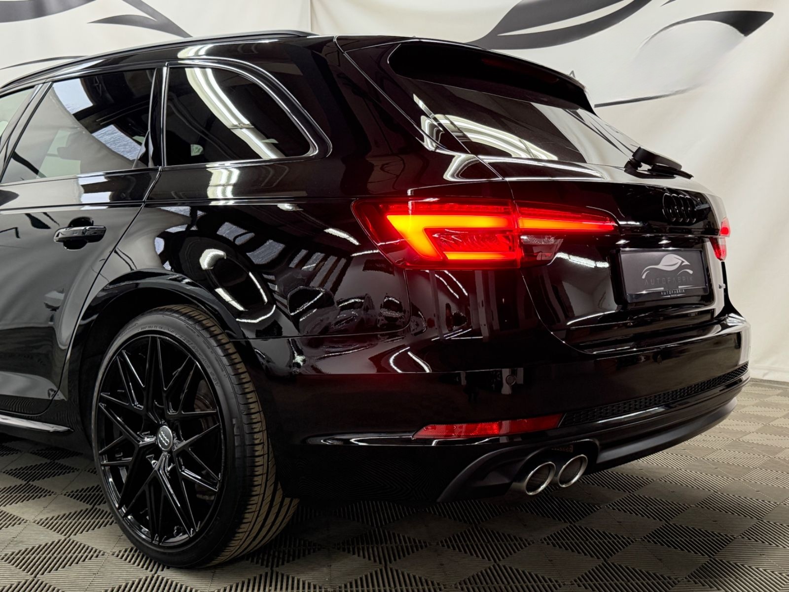 Audi A4°Avant°QUATTRO°2xSLINE°VIRTUAL°2.HAND°LED°PDC° foto 13