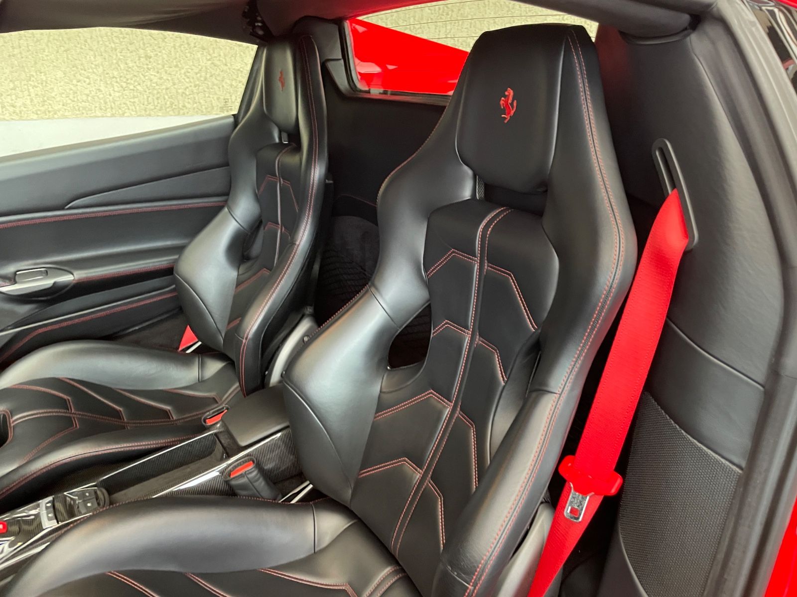 Ferrari 488 Spider Racing-Seats /  Carbon / Titan foto 15
