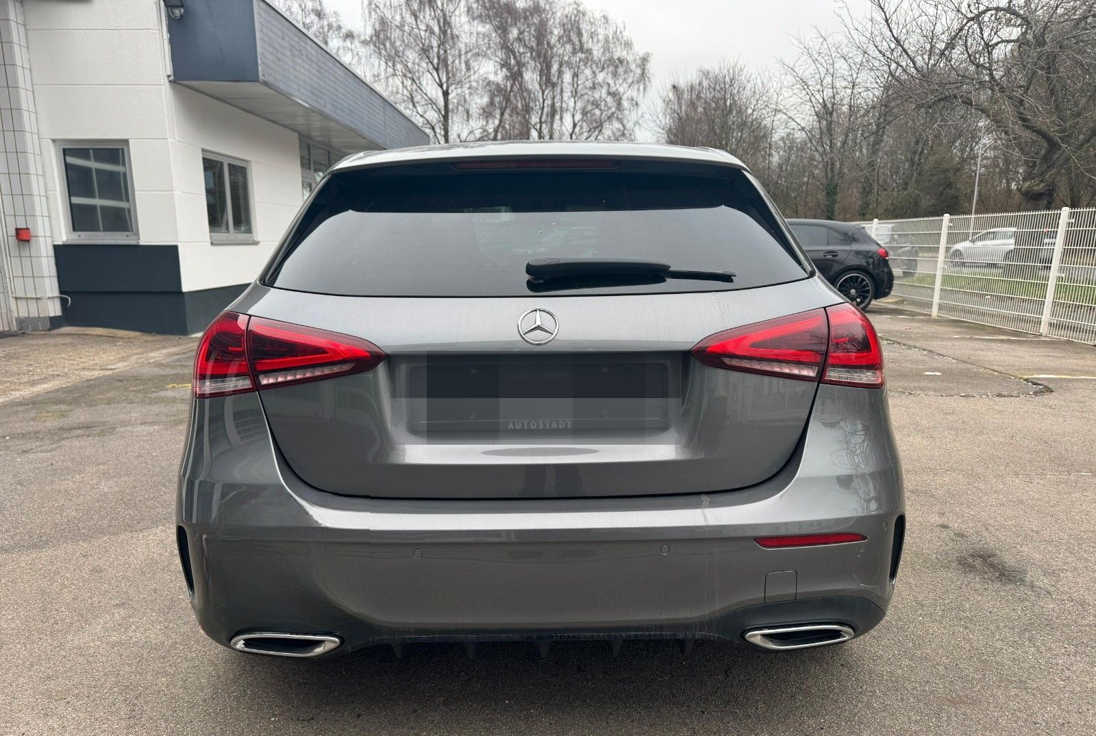 Mercedes-Benz A 200 d AMG-LINE/NIGHT/PANO/MEMORY/MATRIX/MBUX foto 5