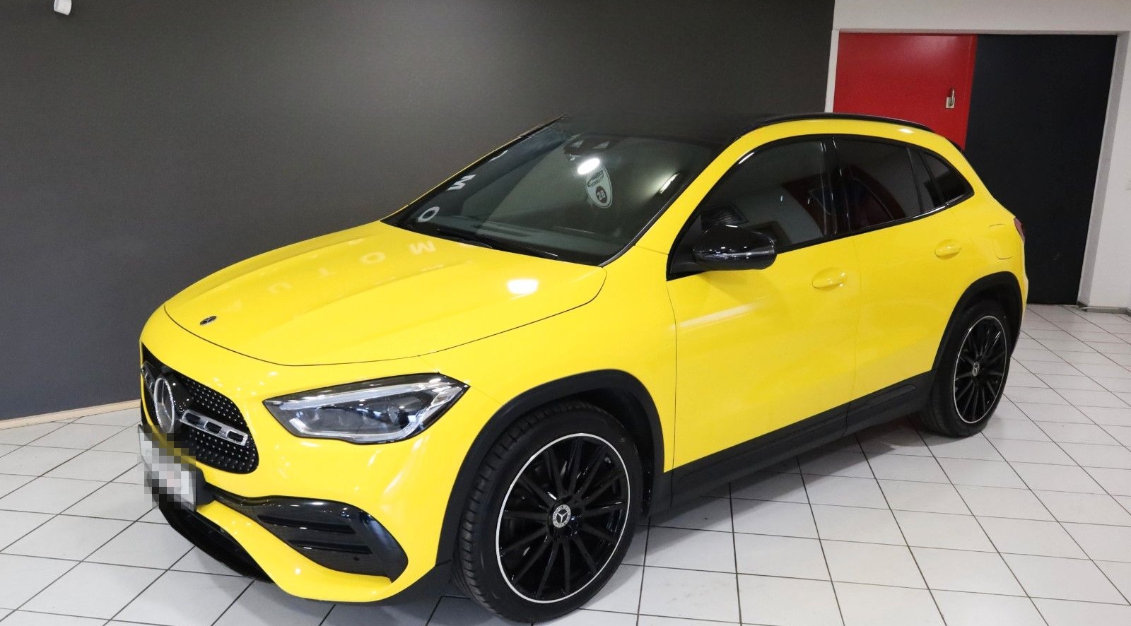 Mercedes-Benz GLA 220d 4Matic AMG-Line,LED,MBUX,Pano,RFK,ACC, foto 2