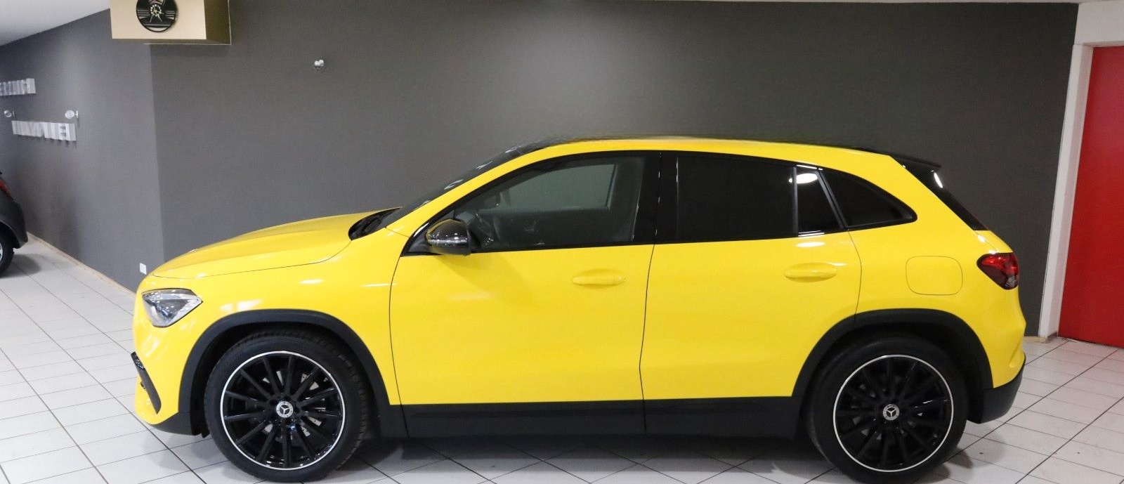 Mercedes-Benz GLA 220d 4Matic AMG-Line,LED,MBUX,Pano,RFK,ACC, foto 3