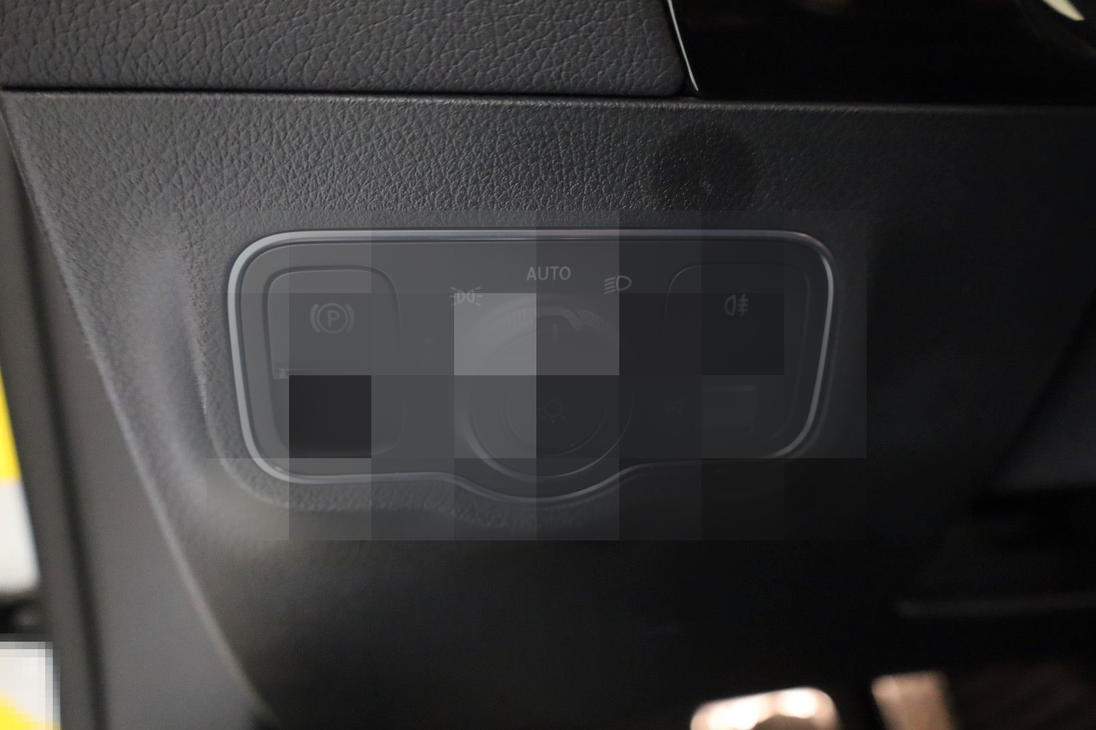 Mercedes-Benz GLA 220d 4Matic AMG-Line,LED,MBUX,Pano,RFK,ACC, foto 25