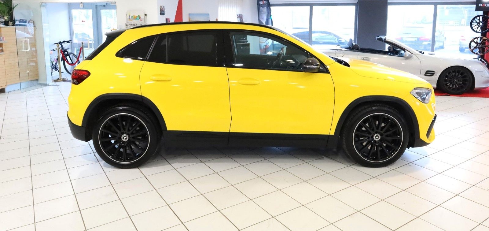 Mercedes-Benz GLA 220d 4Matic AMG-Line,LED,MBUX,Pano,RFK,ACC, foto 8