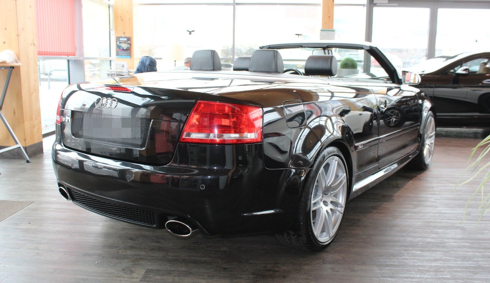 Audi RS4 Cabrio 4.2 V8 qu. Carbon BOSE 280 km/h BRD foto 3
