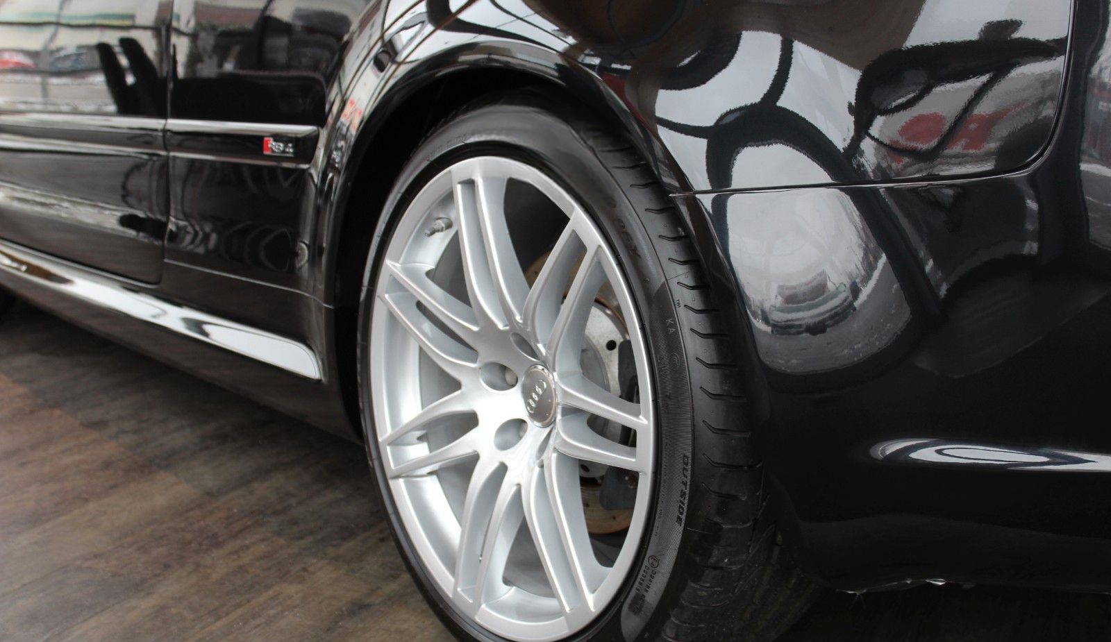 Audi RS4 Cabrio 4.2 V8 qu. Carbon BOSE 280 km/h BRD foto 23